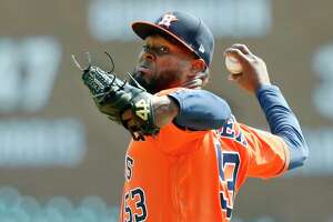 Astros finish sweep of Tigers, reduce AL West magic number to 7