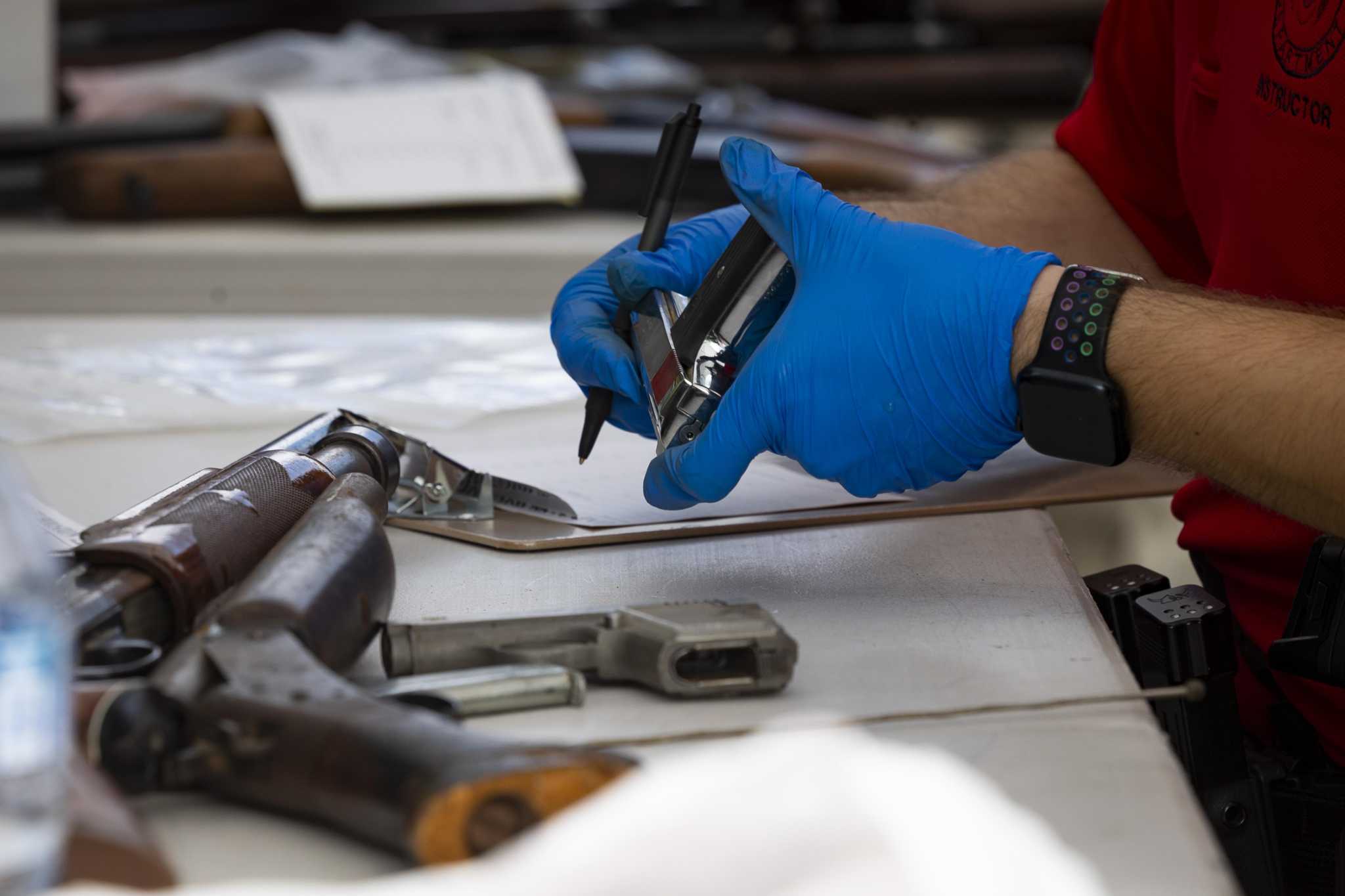 Houston gun buyback Harris County OKs eight events, giftcards