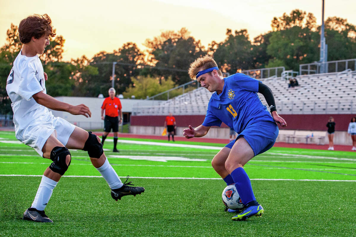 PHOTOS Midland vs. Mount Pleasant soccer 2022