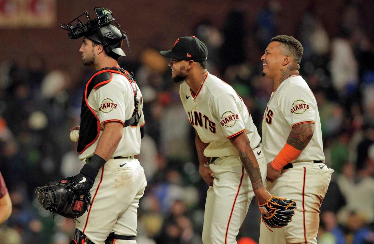 Camilo Doval seals win for Giants, 09/11/2022