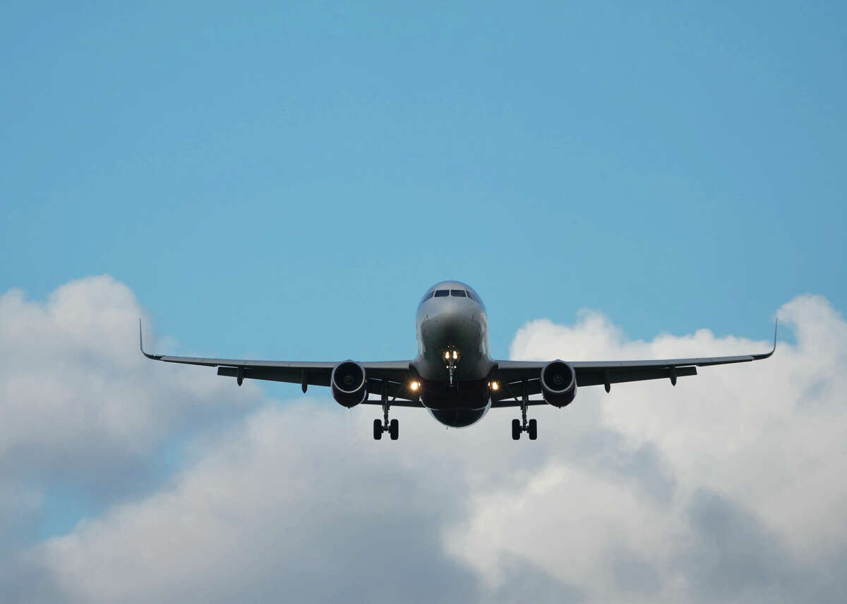 A commercial airliner on approach to land.
