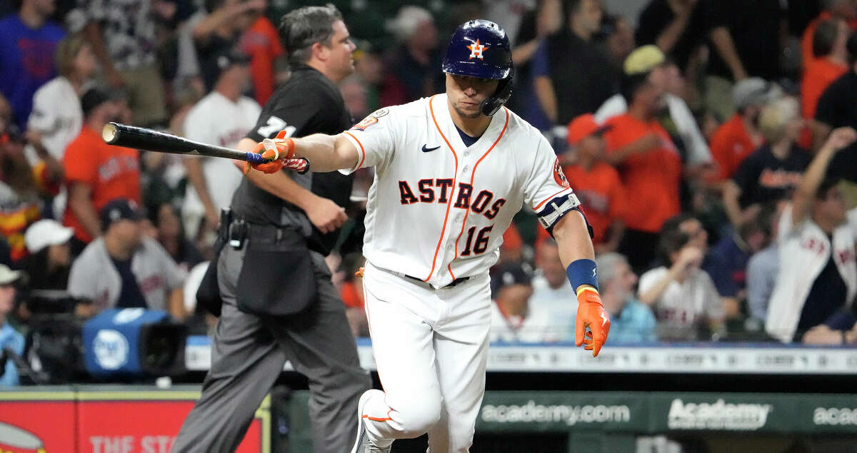 Houston Astros first baseman Aledmys Diaz lines up against the