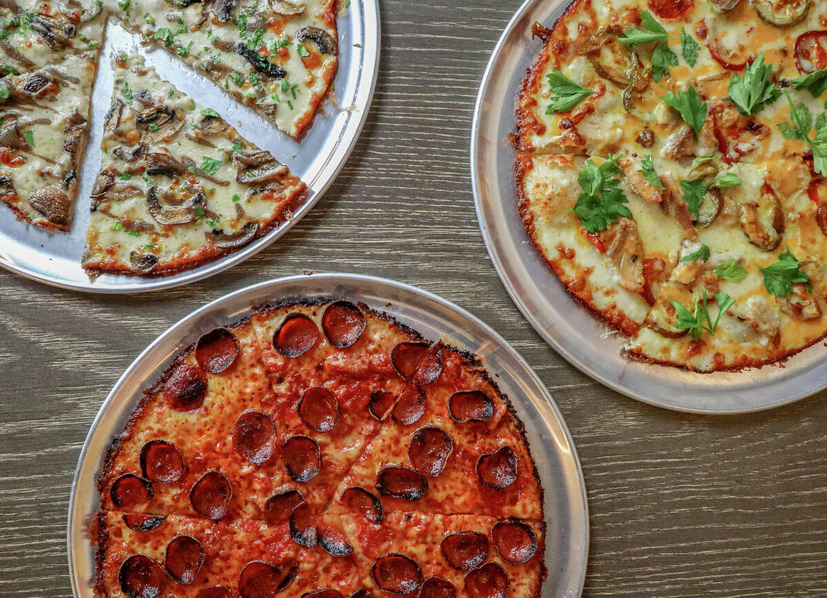 Sparrow Pizza Bar in West Hartford offers thin-crust "bar pies." 