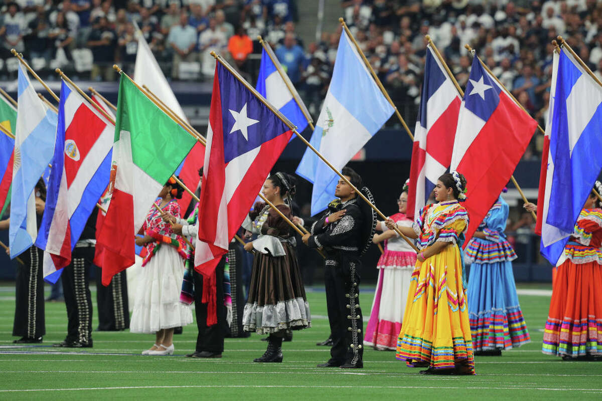 MLB celebrating Hispanic Heritage Month 2023