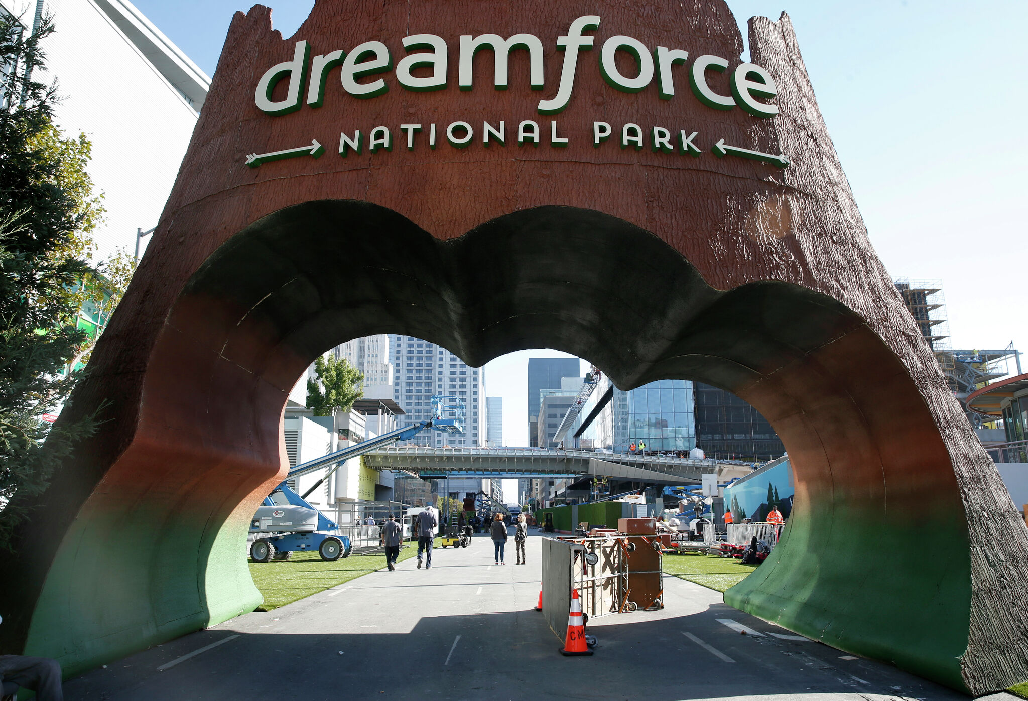 Dreamforce can benefit San Franciscans who don’t attend