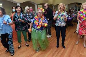 Shelton seniors gather for luau to close out summer