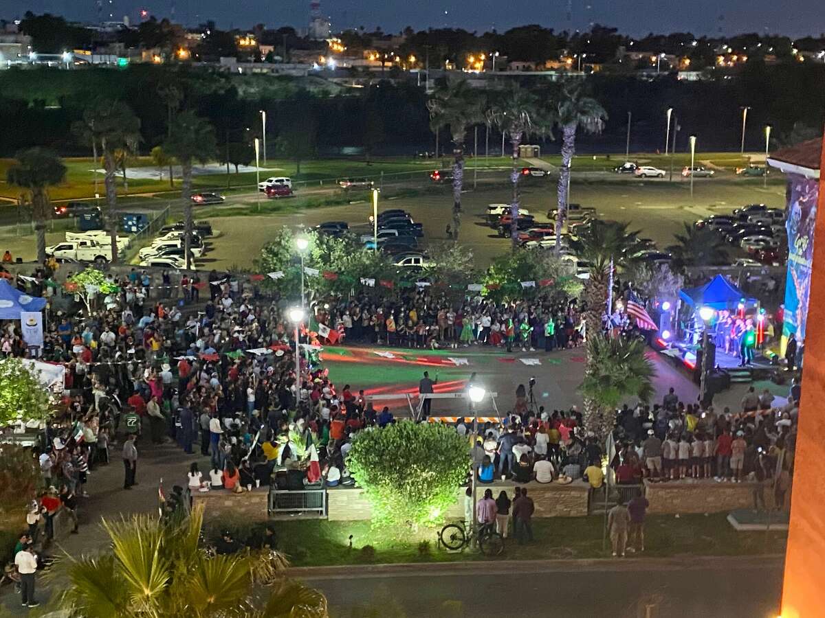 Laredoans gathered at El Portal Plaza to celebrate Mexico's Independence with a Ceremony dedicated to El Grito de Independencia on September 15, 2022.