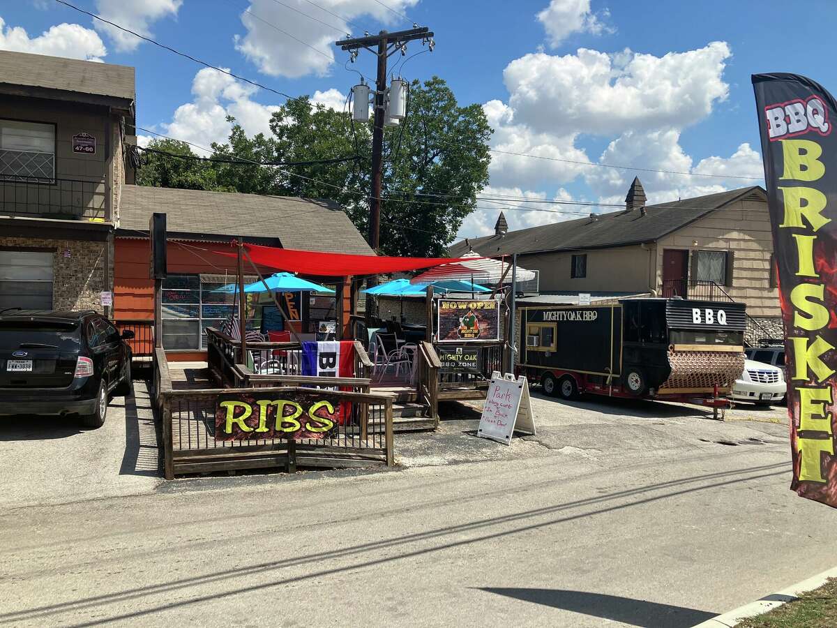 Mighty Oak BBQ permanently parks food truck in New Braunfels