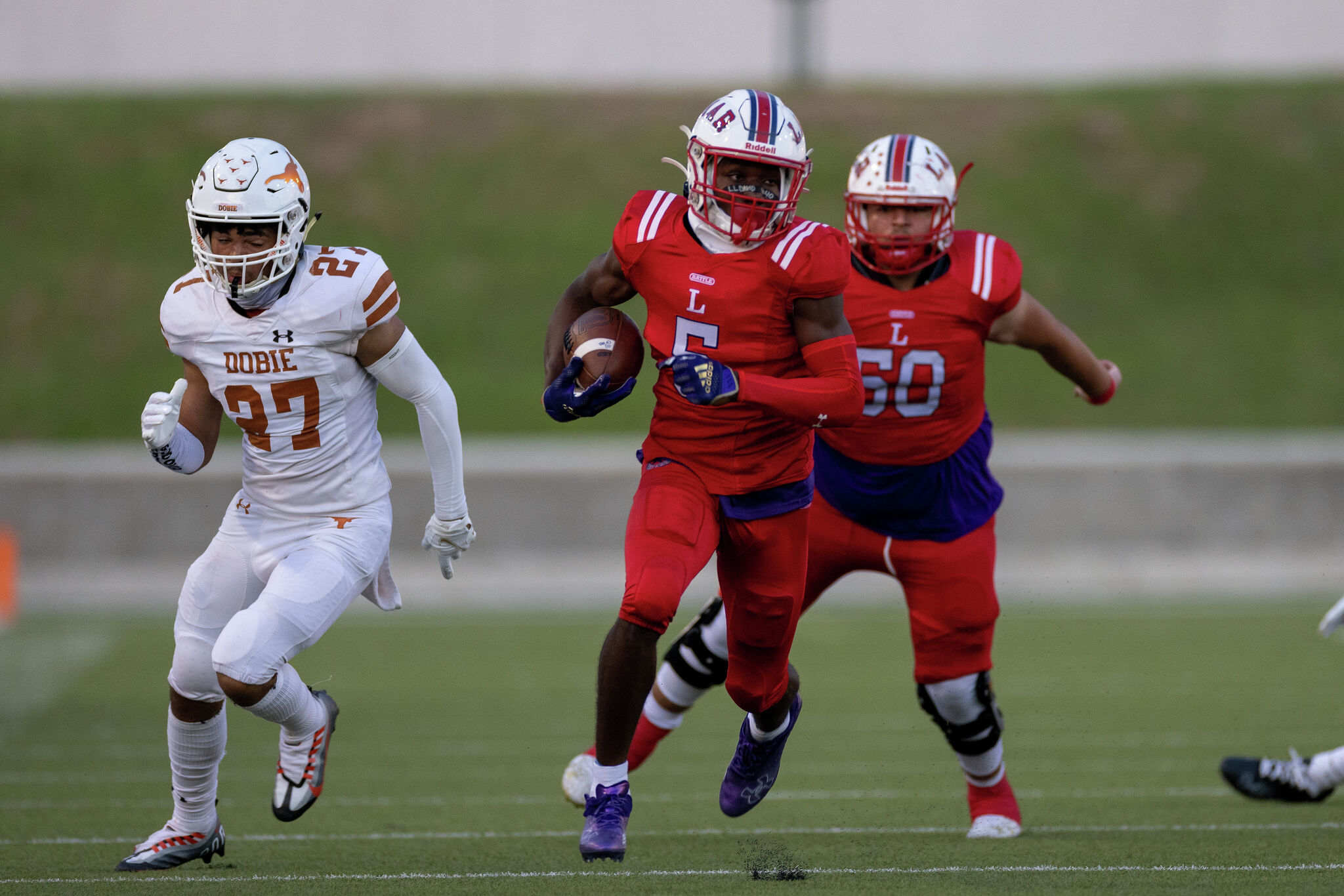 Football: Lamar Texans look to regain their district crown