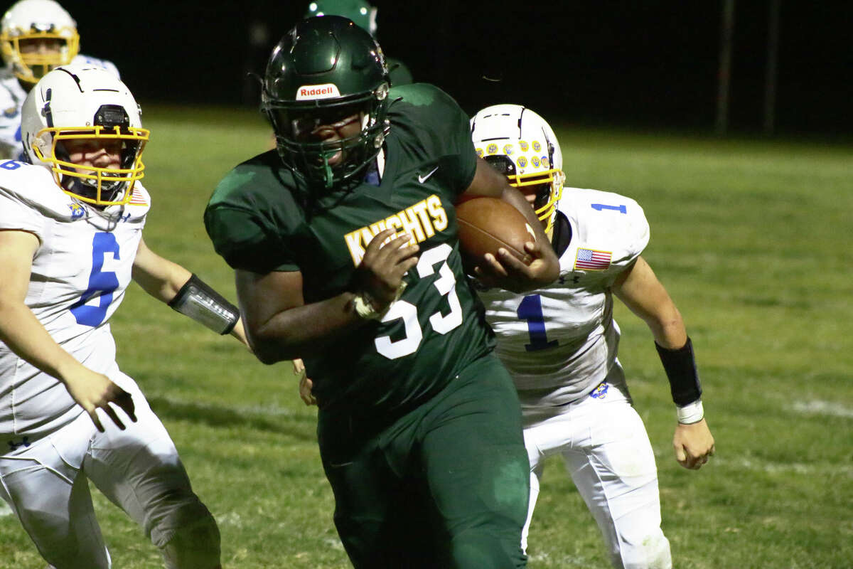 Ricardo Holton scored two touchdowns in the fourth quarter against Galva on Friday. The Knights won 42-16. 