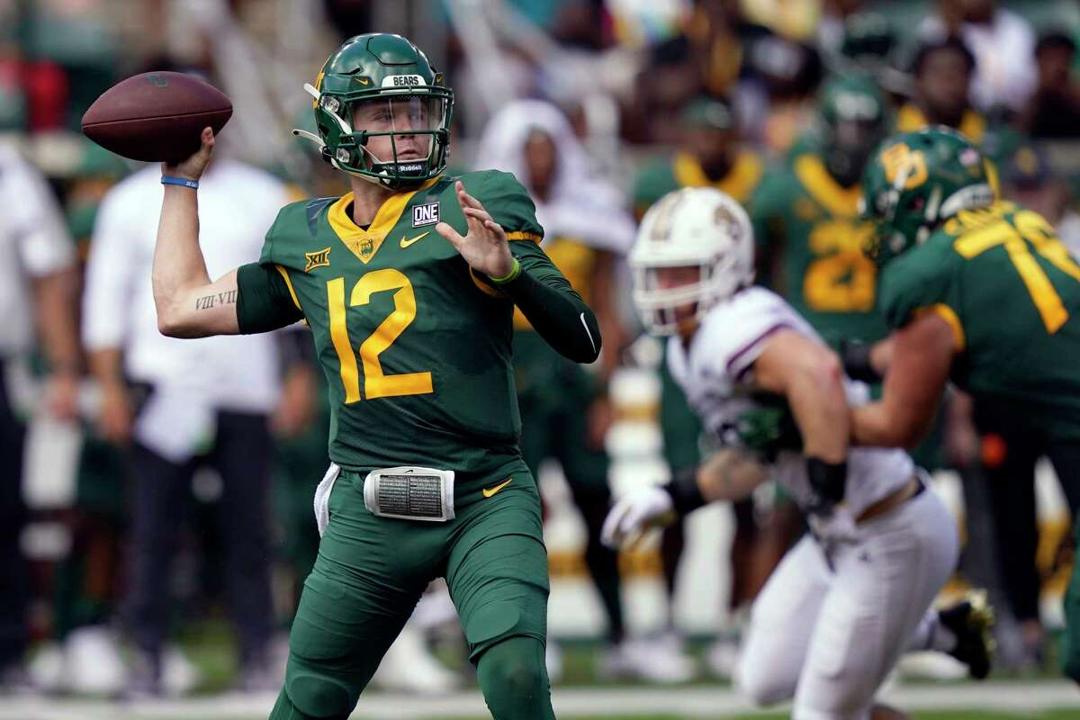 Baylor quarterback Blake Shapen (12) passes during the first half of an NCAA college football game against Texas State in Waco, Texas, Saturday, Sept. 17, 2022.