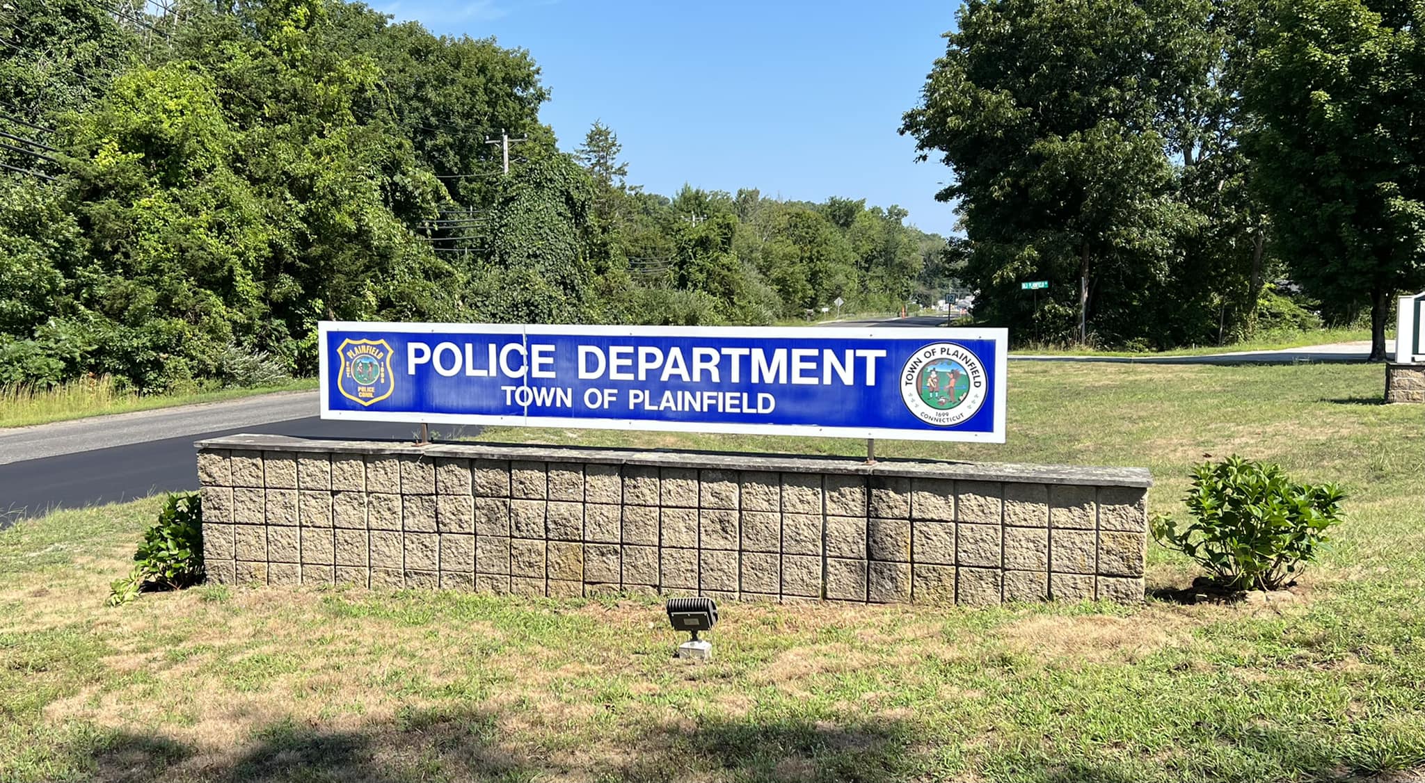 Plainfield police Person killed in Moosup apartment fire