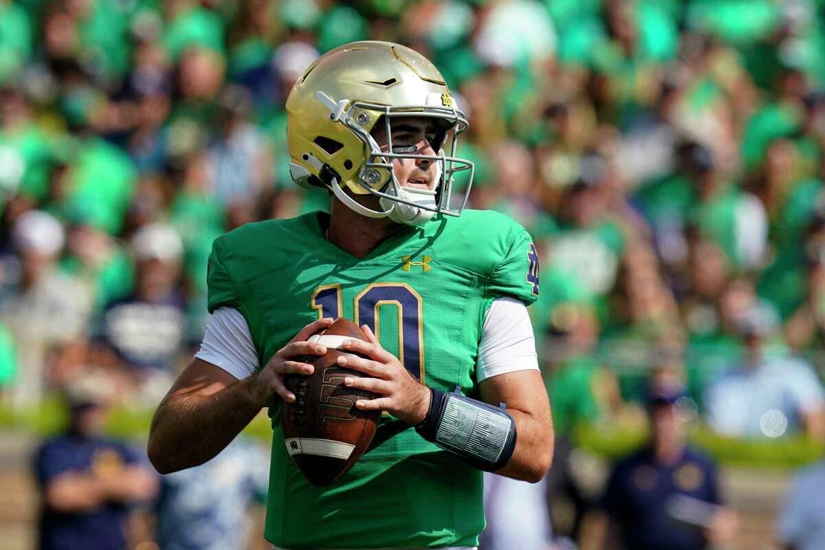 Notre Dame quarterback Drew Pyne throws against California during the first half of an NCAA college football game in South Bend, Ind., Saturday, Sept. 17, 2022.