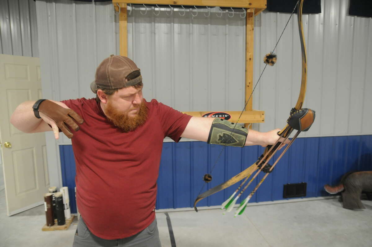New Riverbend archery range drawing fans