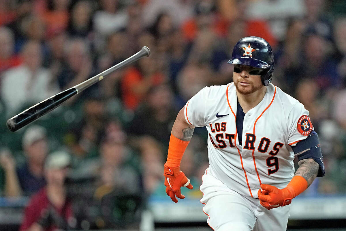 This is the song the Houston Astros are bumpin' to after ALDS Game 1