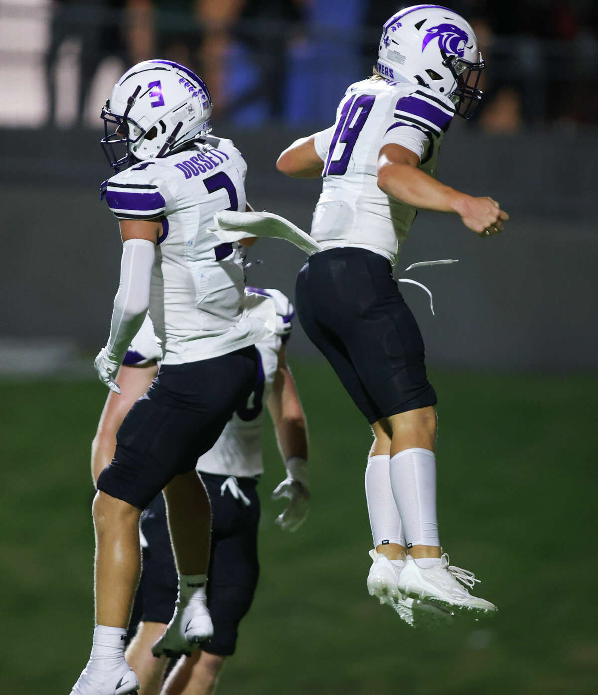 Ridge Point Panthers defeat Fort Bend Hightower Hurricanes