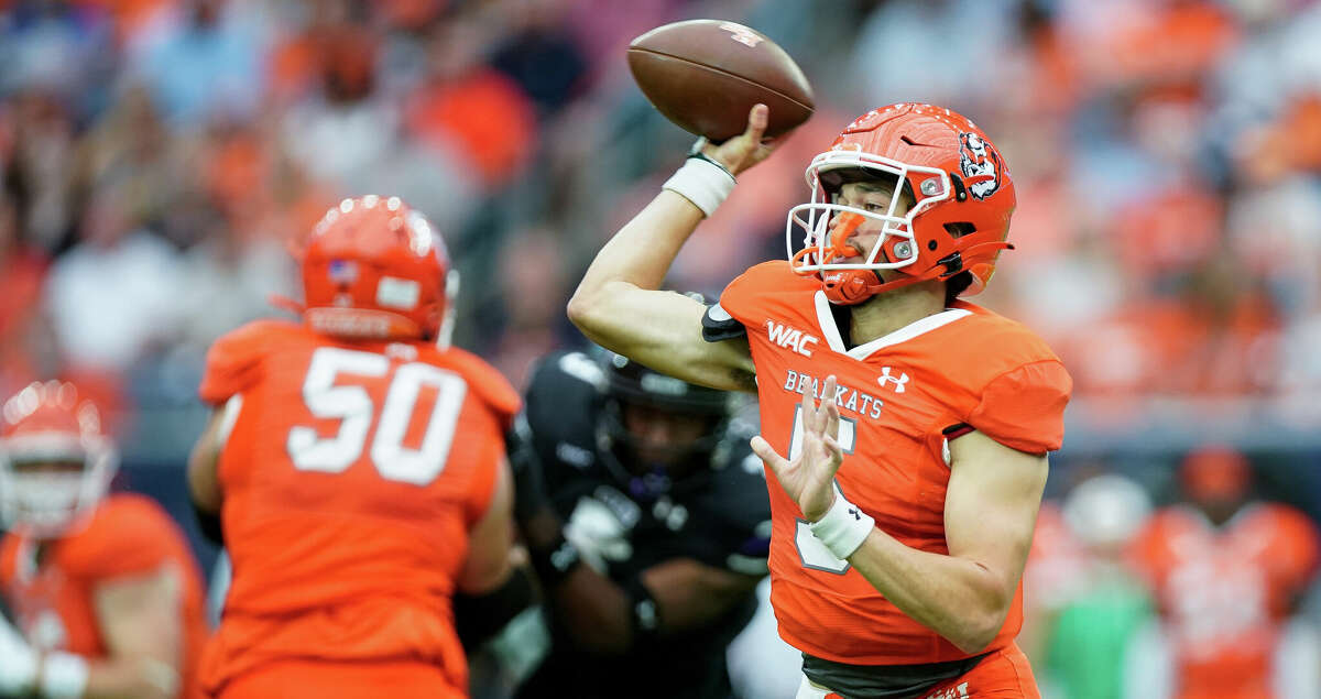 Sam Houston State Bearkats quarterback Keegan Shoemaker (5) throws the ball against the Stephen F. Austin Lumberjacks during the first quarter of an NCAA game at NRG Stadium on Saturday, Oct. 2, 2021, in Houston.