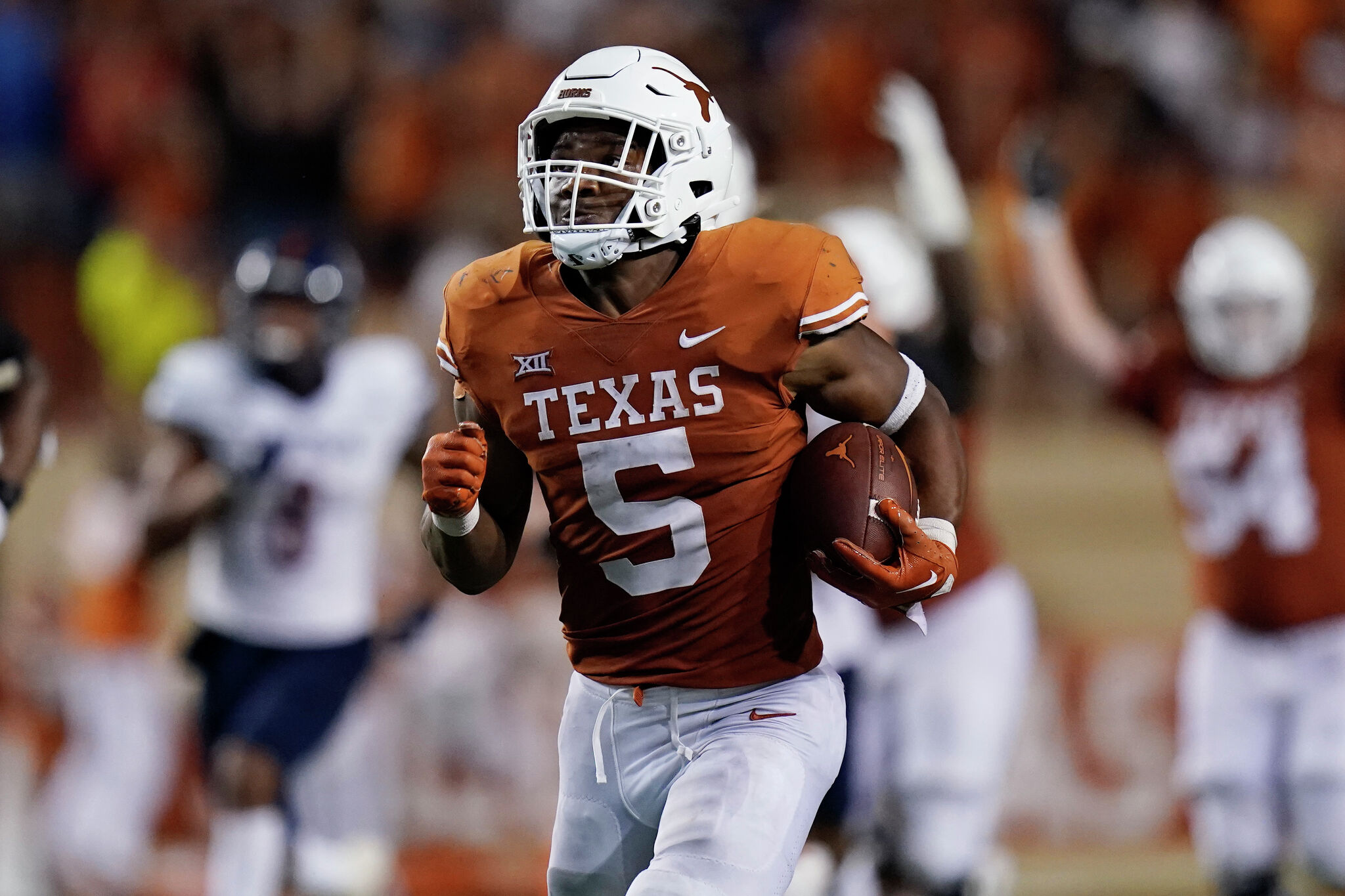 AP preseason college football poll (Aug. 14): Texas Longhorns