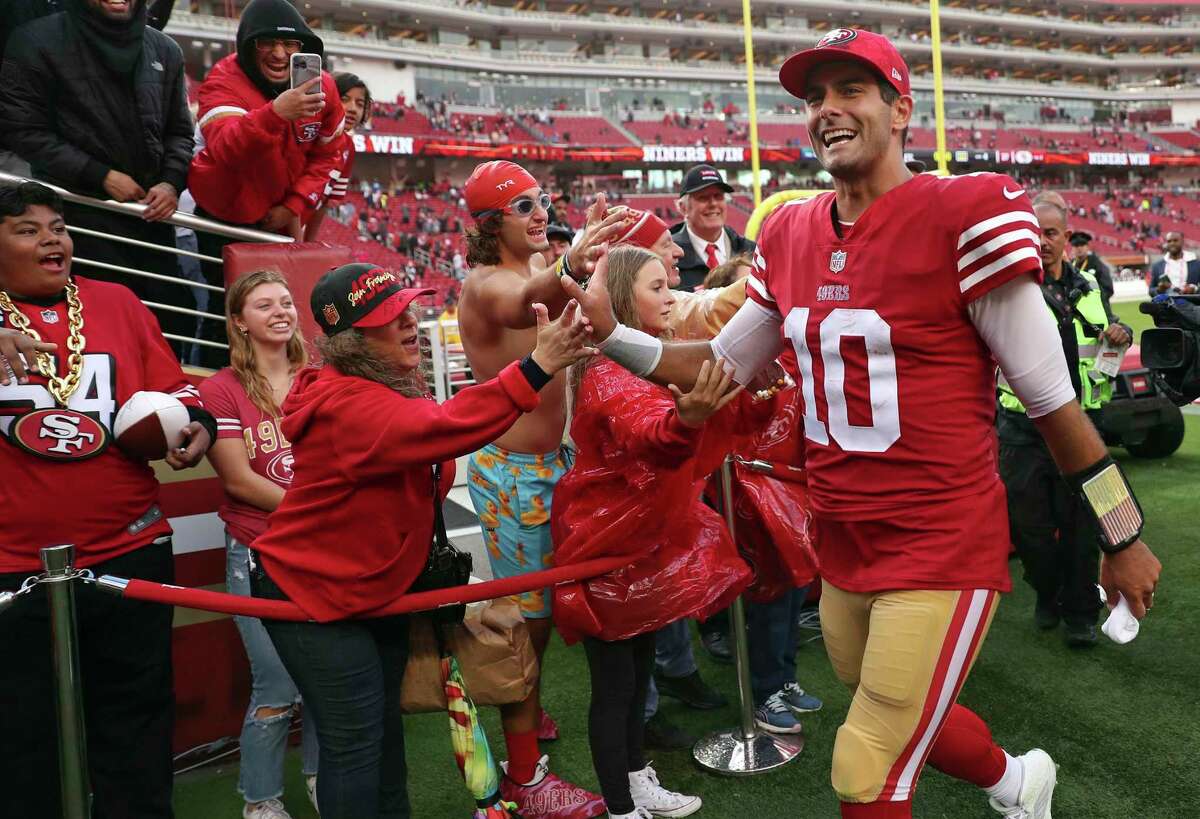 Jimmy Garoppolo Leaves Week 4 Game With Injury