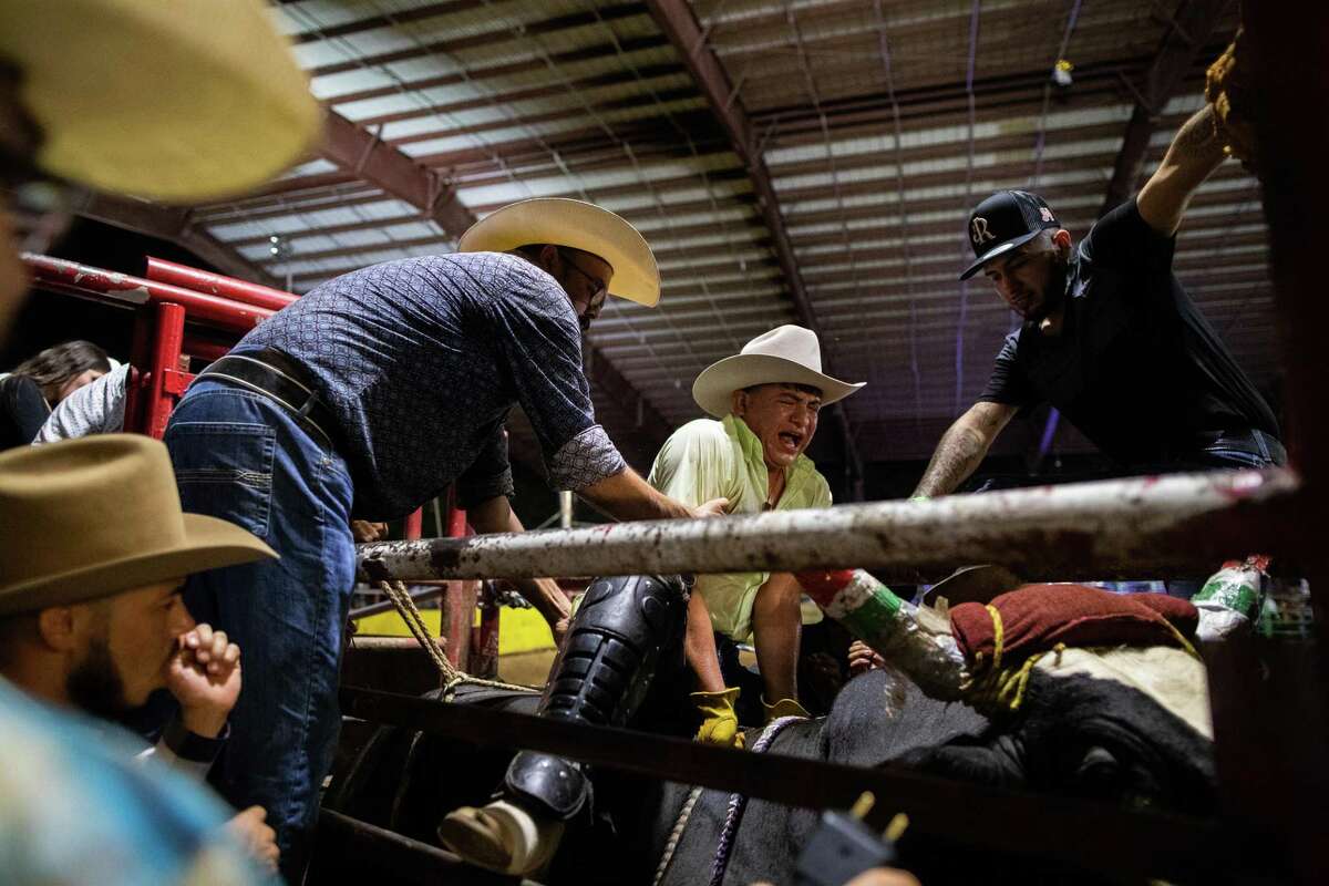 Mexican rodeo in Houston La Villa Real draws hundreds each week