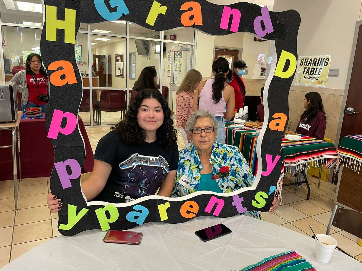 Early College grandparents were celebrated with a loteria at campus on September 13th, 2022.