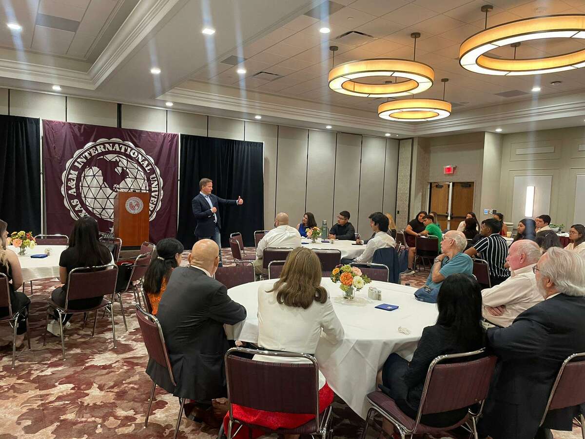 Arnold and Itkins Trial Firm visited TAMIU to share their experiences about being a lawyer or September 14th, 2022.