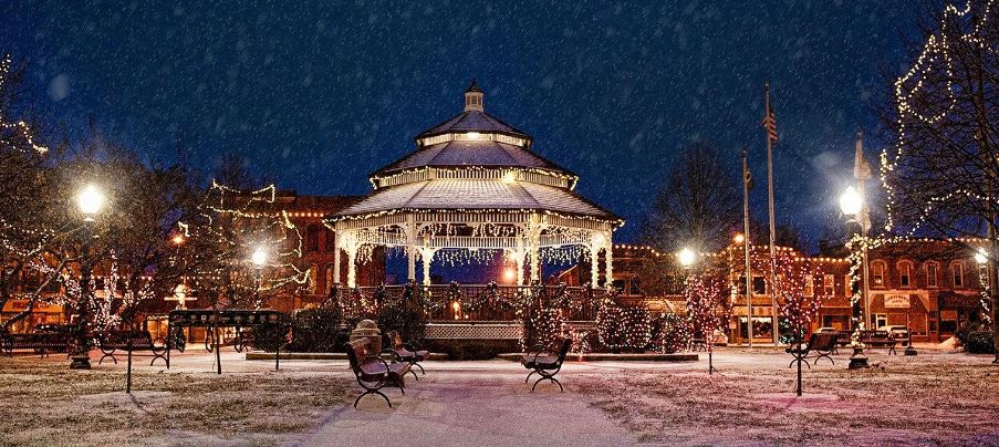 Carlinville christmas 2025