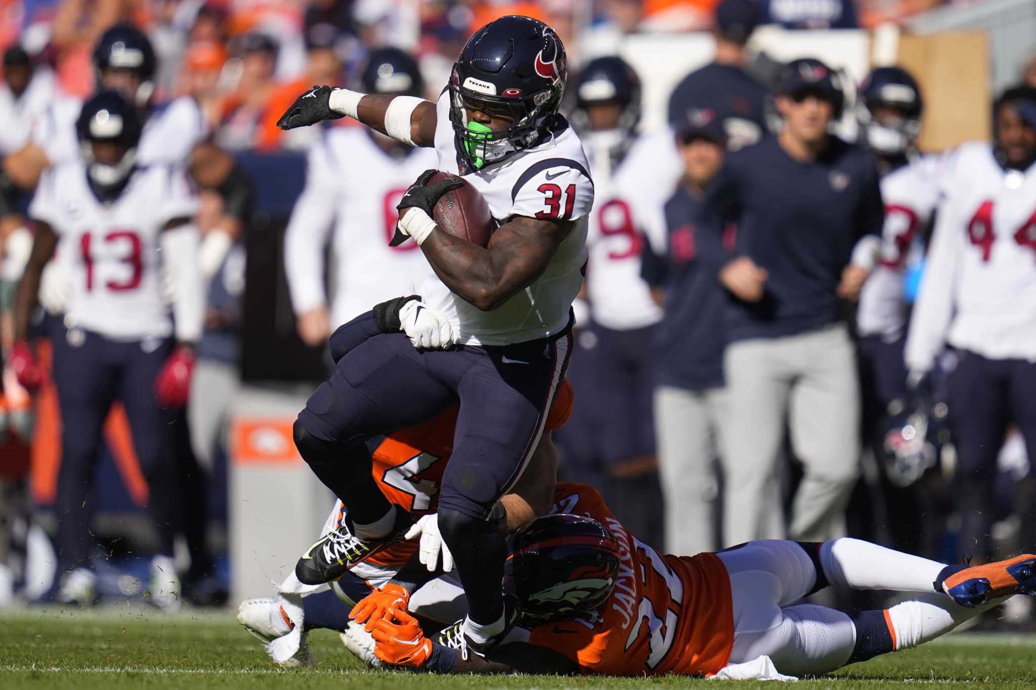 Houston Texans unable to finish strong again, lose to Broncos as Davis  Mills falters in fourth quarter