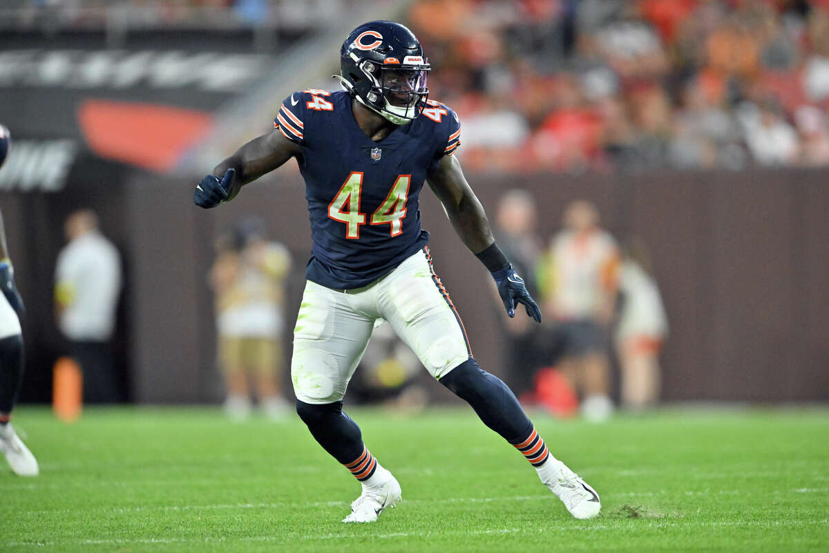 Chicago Bears linebacker Matthew Adams (44) runs on the field during the  first half of an