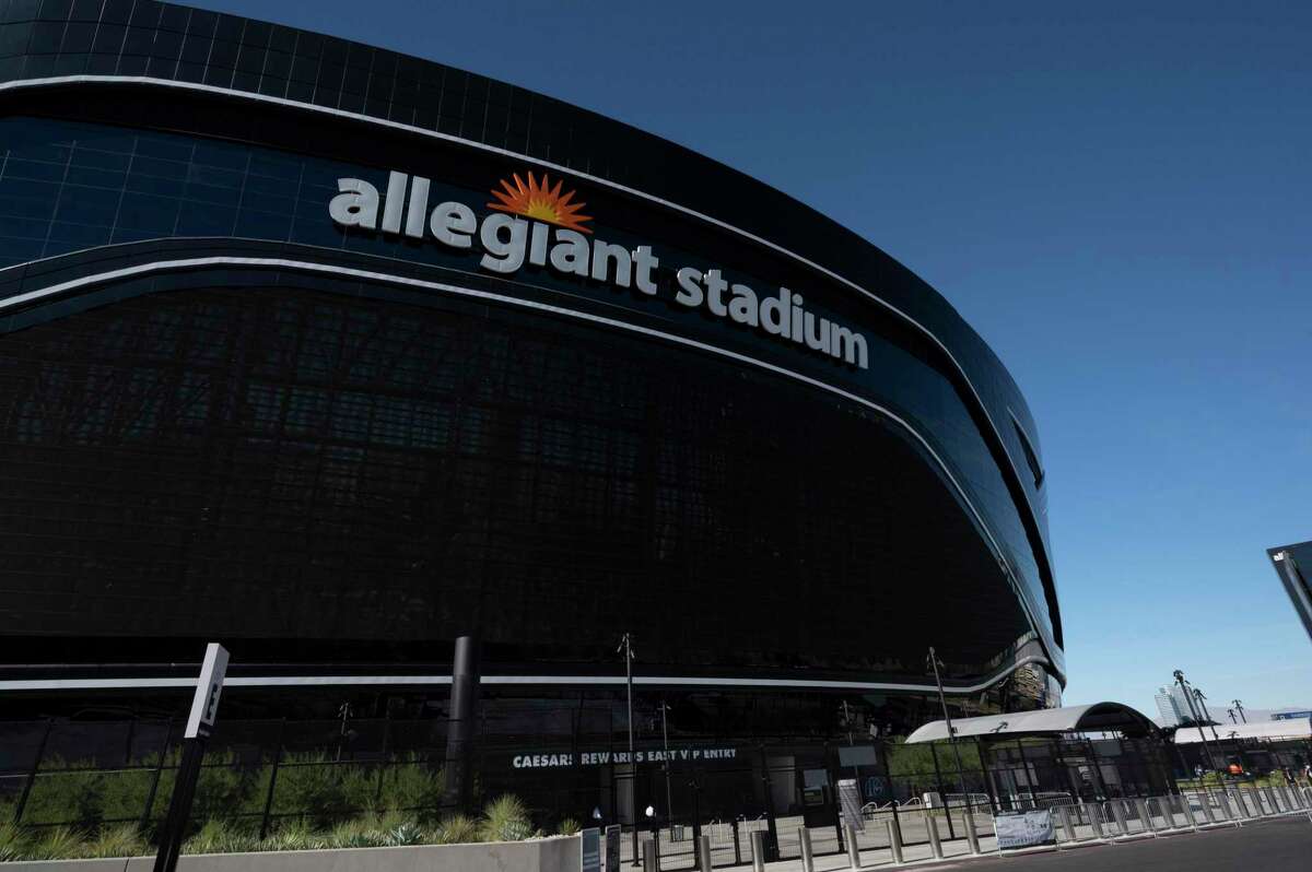 Allegiant Stadium hopeful to be at full capacity for Raiders games this  season