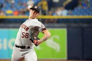 Astros set to face complicated playoff pitching decisions