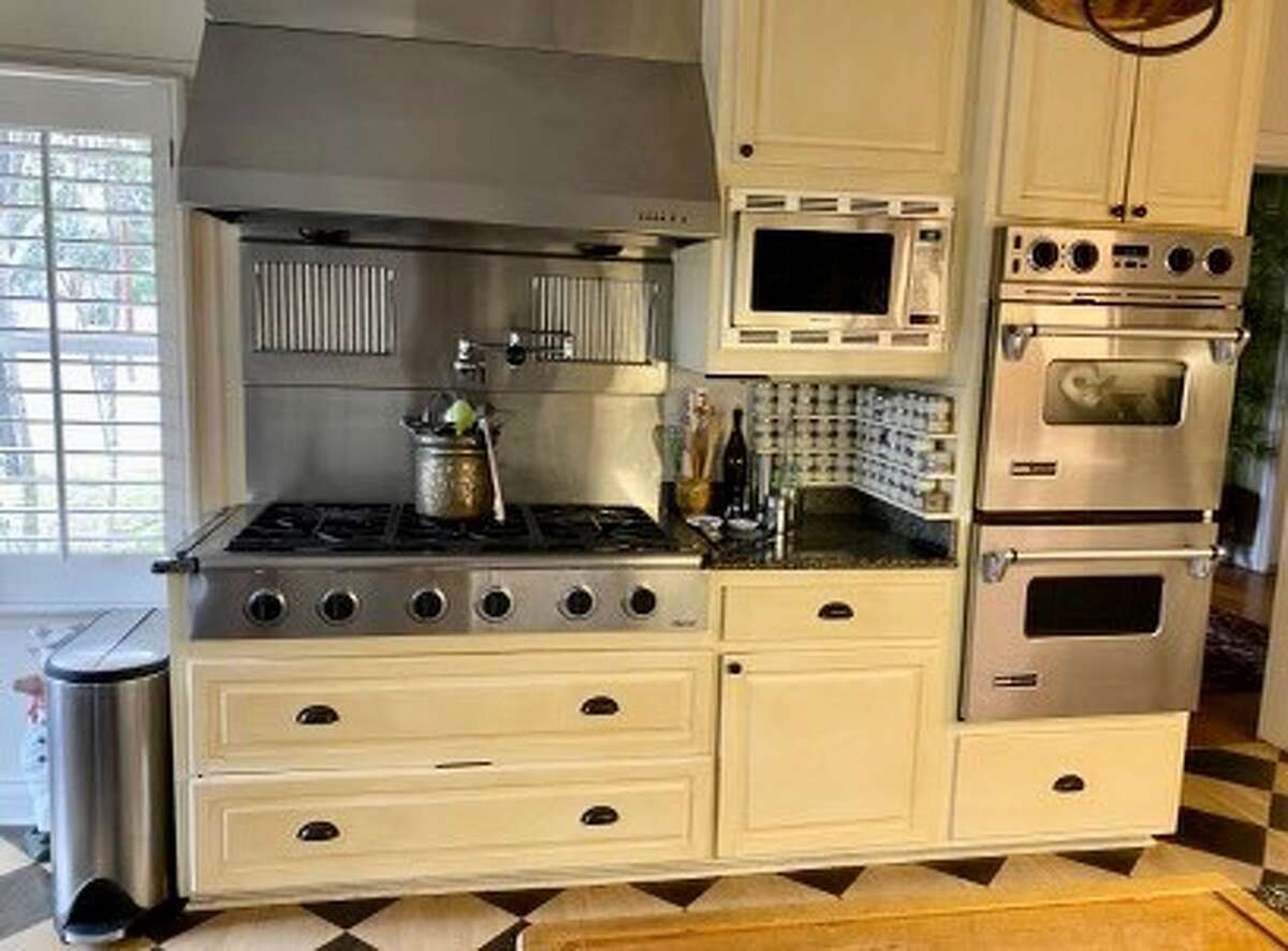 Once the cooktop, double oven and microwave were removed, Melanie Tucker suddenly had much more space to work.