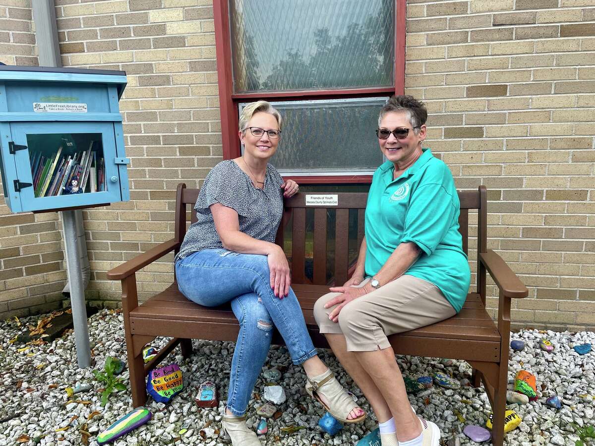 Mecosta Optimists sponsors meditation bench at Angels of Action