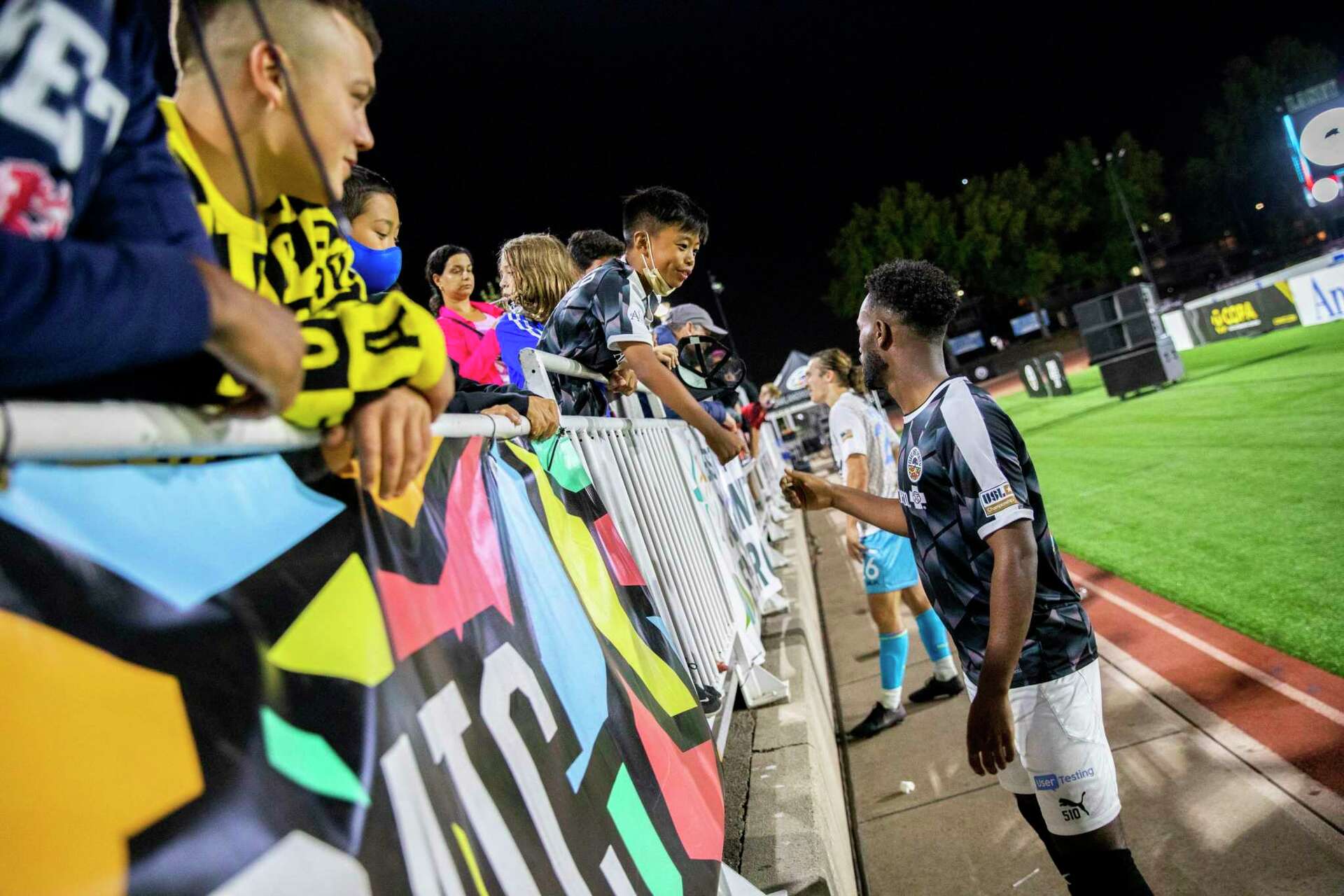 Rap superstar G-Eazy teams up with Oakland Roots soccer club as