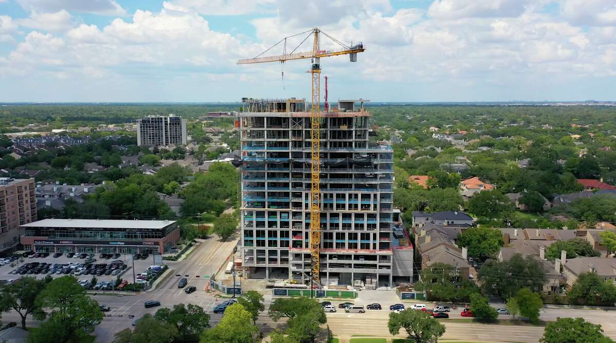 Pelican Builders is developing the Hawthorne, a 17-story condominium building at 5656 San Felipe in the Tanglewood neighborhood. A topping out ceremony was held on Sept. 14, 2022, just over a year after breaking ground.