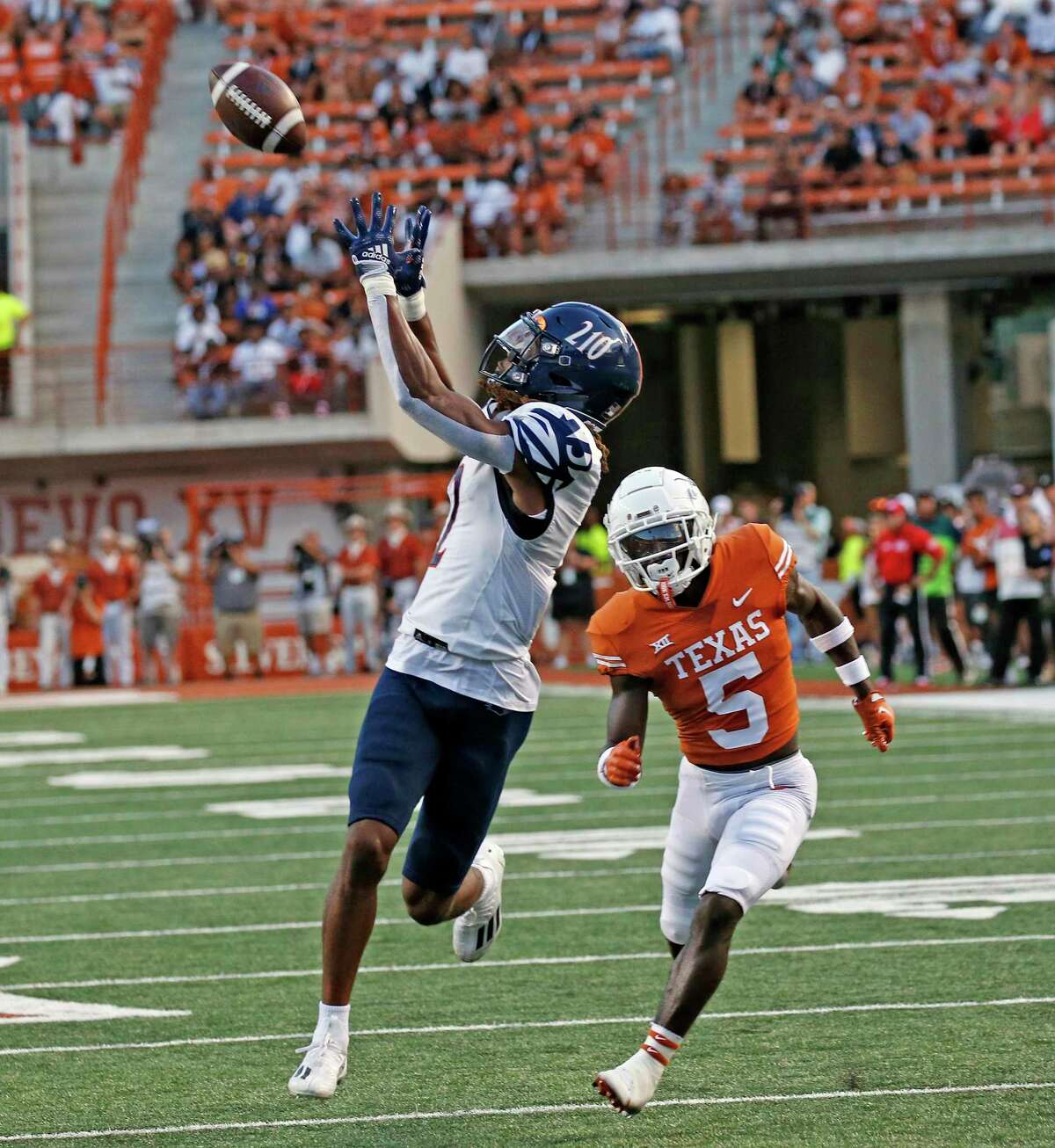 Wide receiver Joshua Cephus #2 of the UTSA Roadrunners makes a reception for an apparent touchdown until the play was nullified due to a penalty on Saturday, Sept. 17, 2022 at Darrell K Royal Memorial Stadium. Texas defeated UTSA 41-20