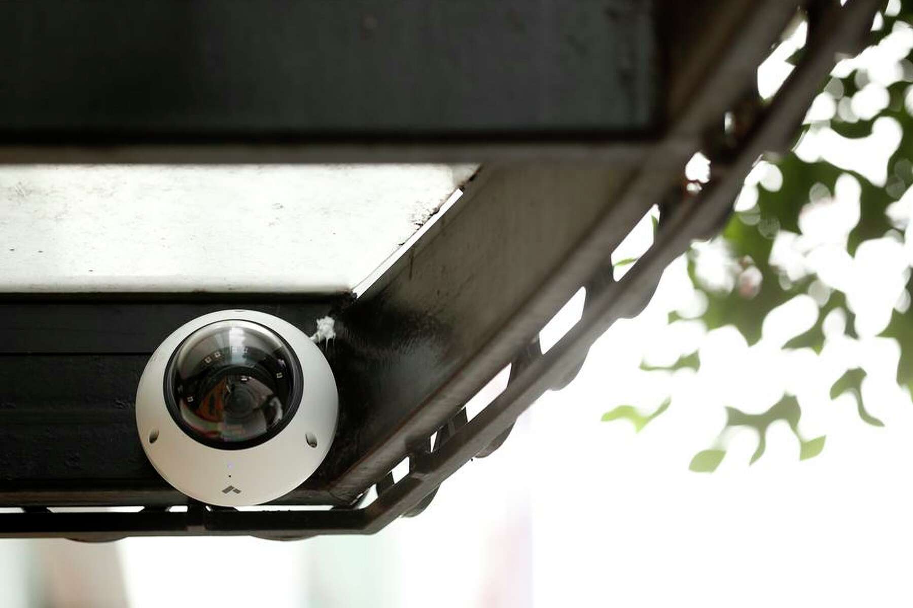 How To Pick A Security Camera For Restaurants