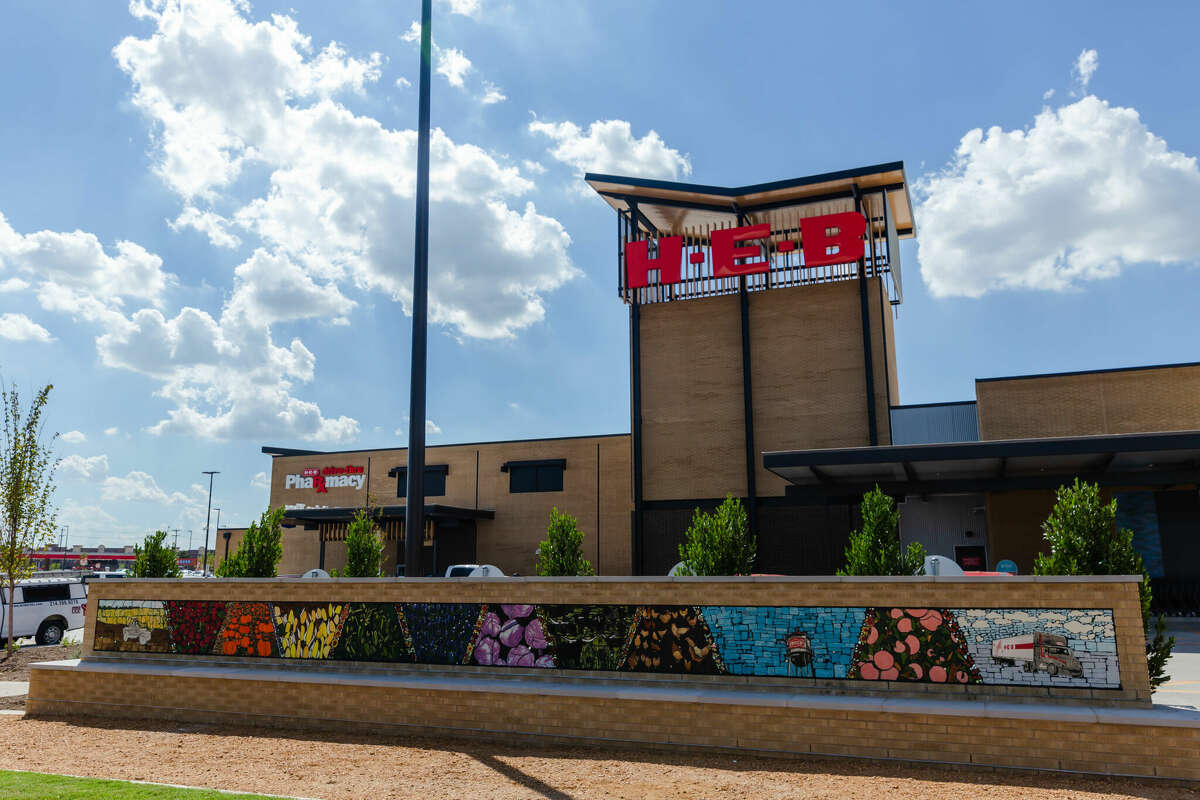 H-E-B opens store in Allen - H-E-B Newsroom