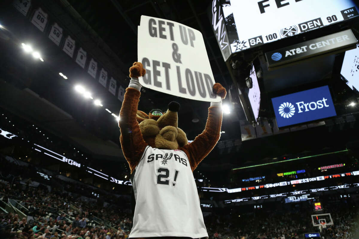 SAN ANTONIO, TX - DECEMBER 09: San Antonio Spurs mascot "Coyote" tries to get fans up during game against the Denver Nuggets in the second half at AT&T Center on December 09, 2021 in San Antonio, Texas. NOTE TO USER: User expressly acknowledges and agrees that , by downloading and or using this photograph, User is consenting to the terms and conditions of the Getty Images License Agreement. (Photo by Ronald Cortes/Getty Images)