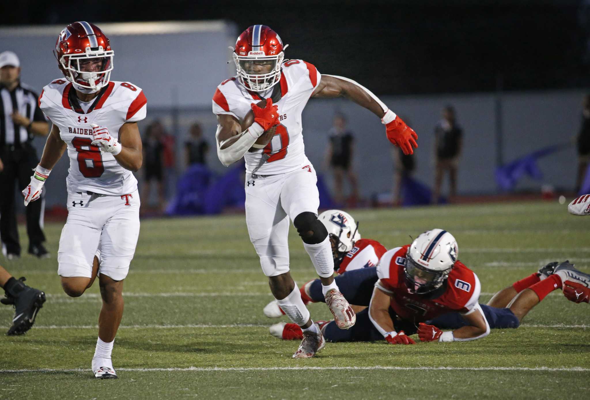 High school football Taft 65, Holmes 18