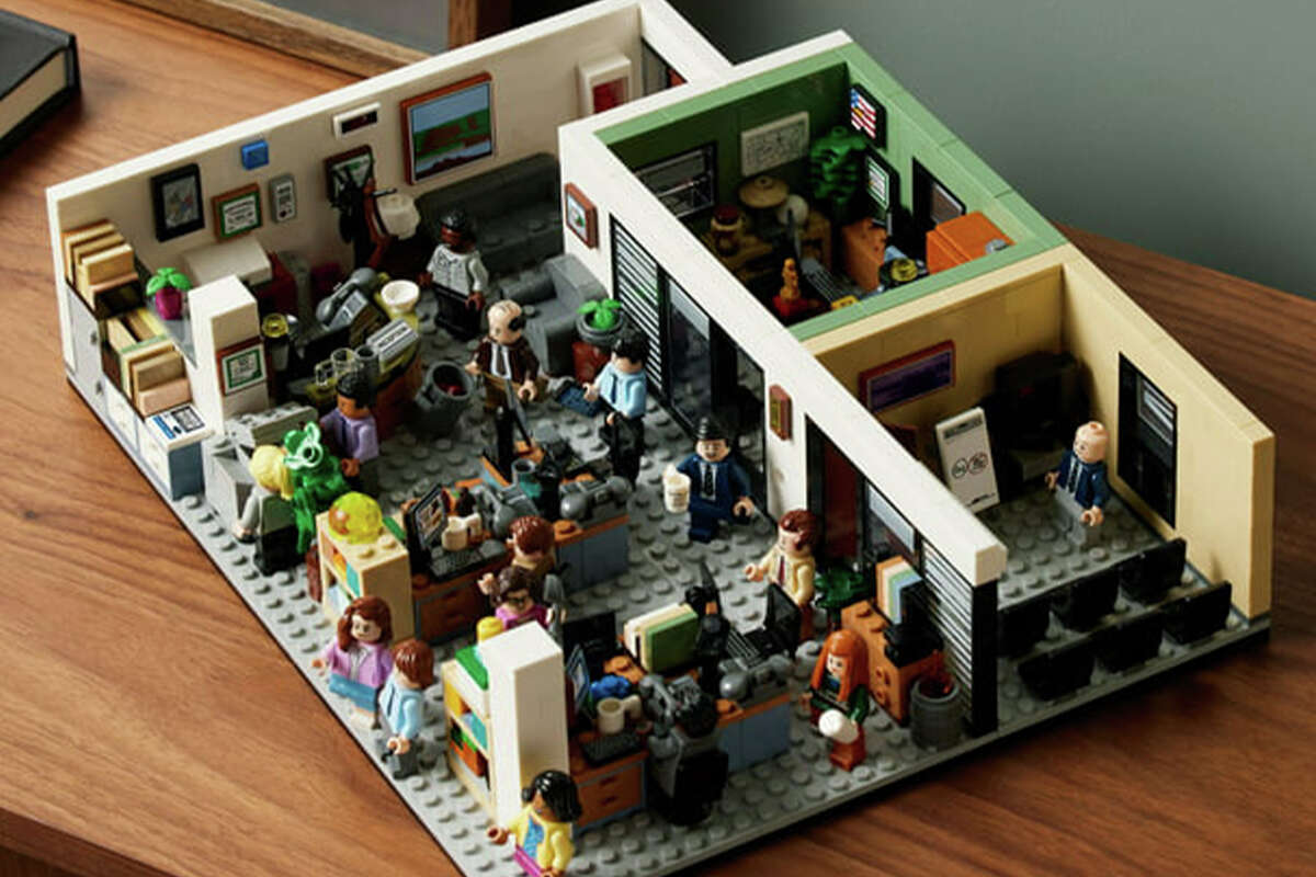 Recreate your favorite scenes from ‘The Office’ with this LEGO set from ...