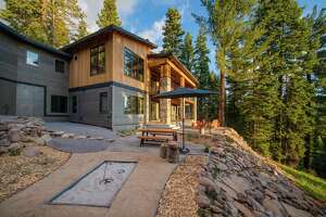 5 over-the-top Lake Tahoe rentals you should book