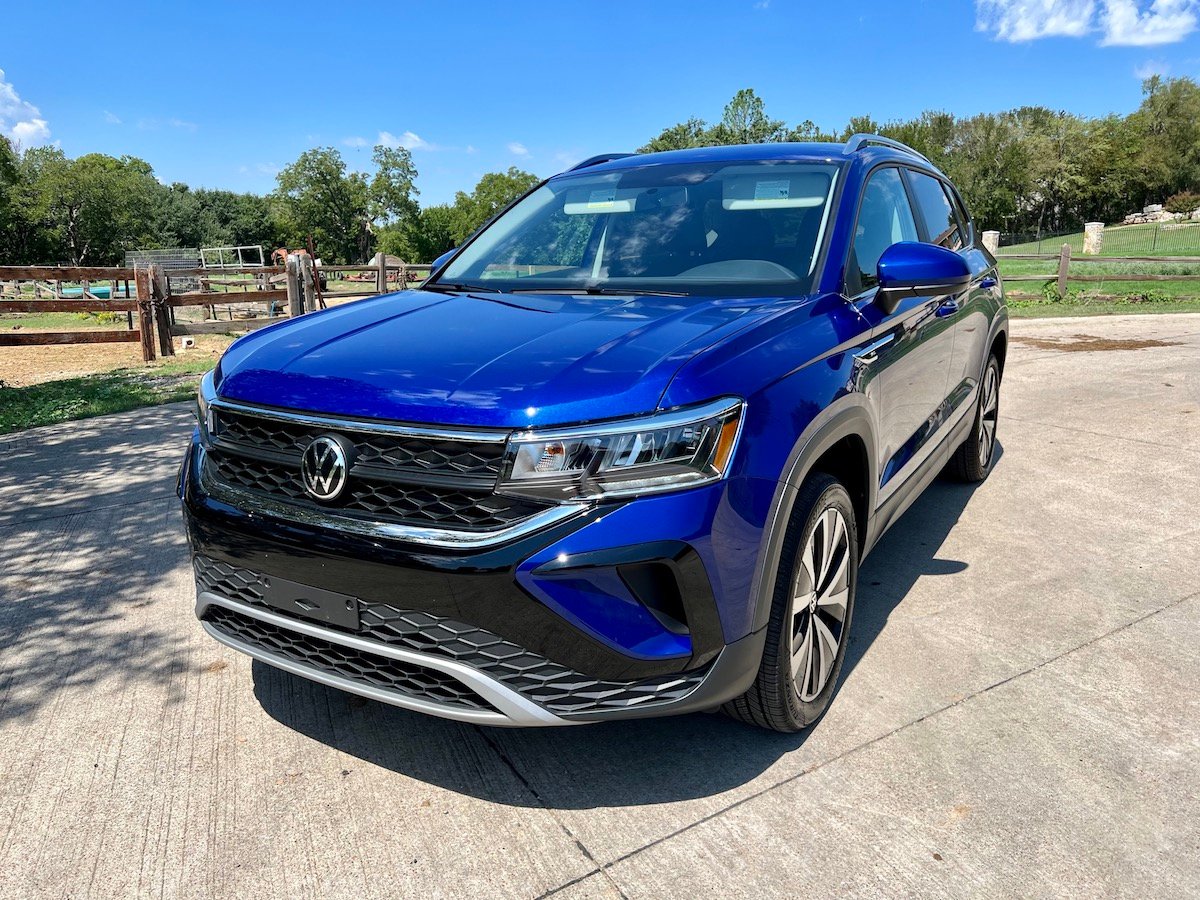 REVIEW 2022 Volkswagen Taos 1.5T SE FWD