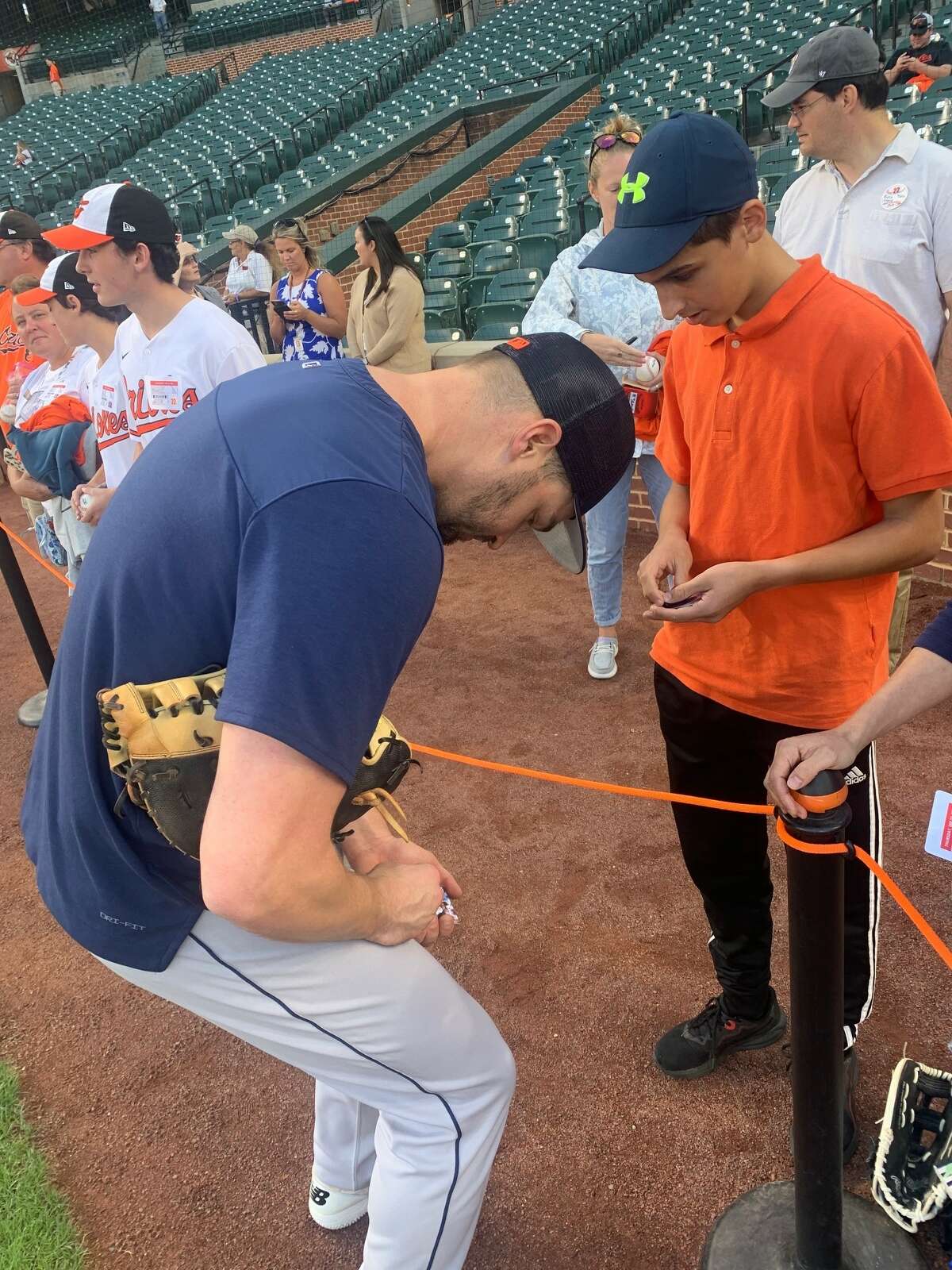 Trey Mancini's cancer recovery process includes an adorable puppy