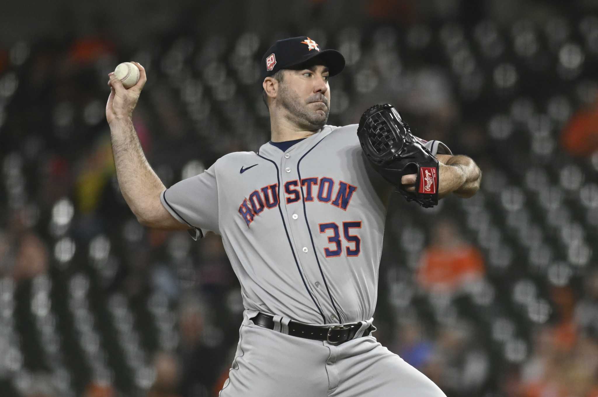 Kyle Bradish outduels Justin Verlander as O's keep Astros from 100 wins -  The Boston Globe
