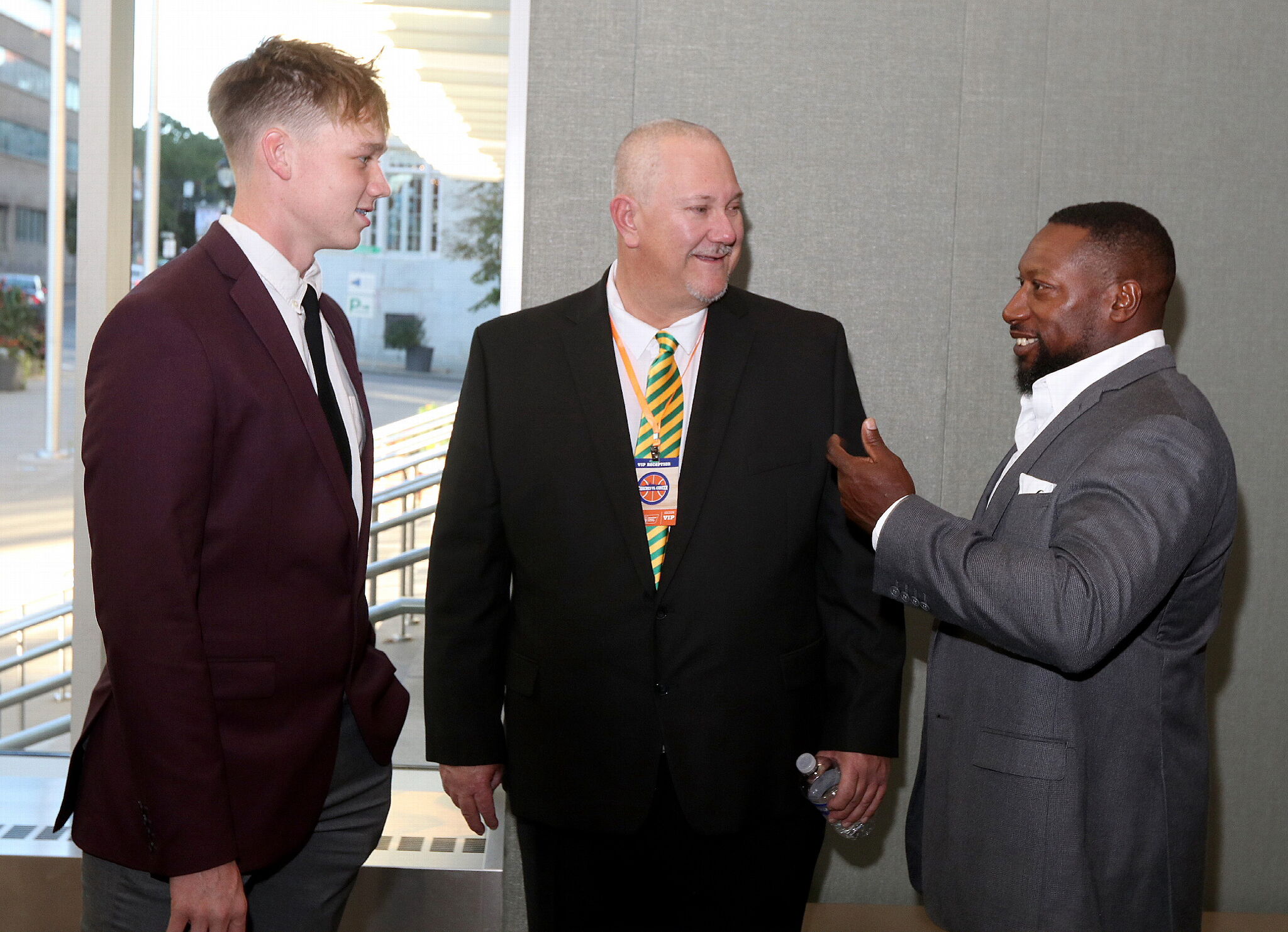 Lonergan Among Coaches vs. Cancer Group Honored at Yankee Stadium Wednesday  - George Washington University Athletics