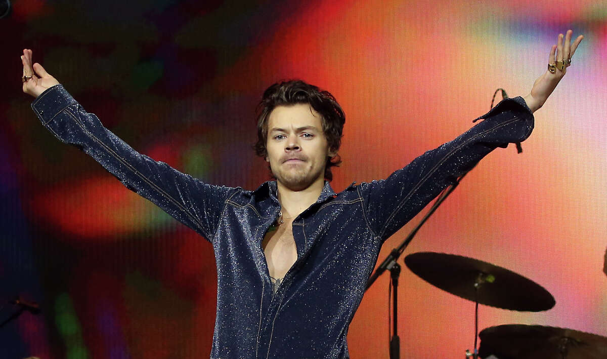 Harry Styles has touched down in Austin for a six-night stretch at the new Moody Center.