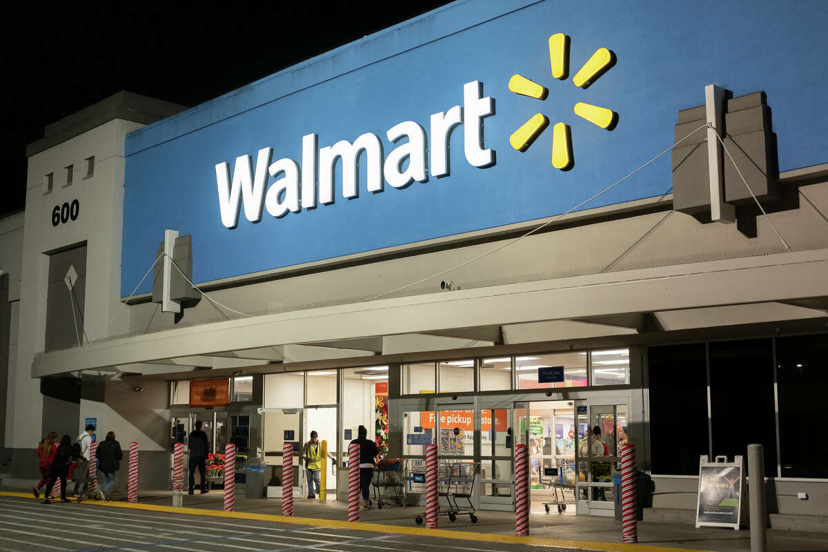 Walmart's holiday return policy starts Oct. 1 and extends through Jan