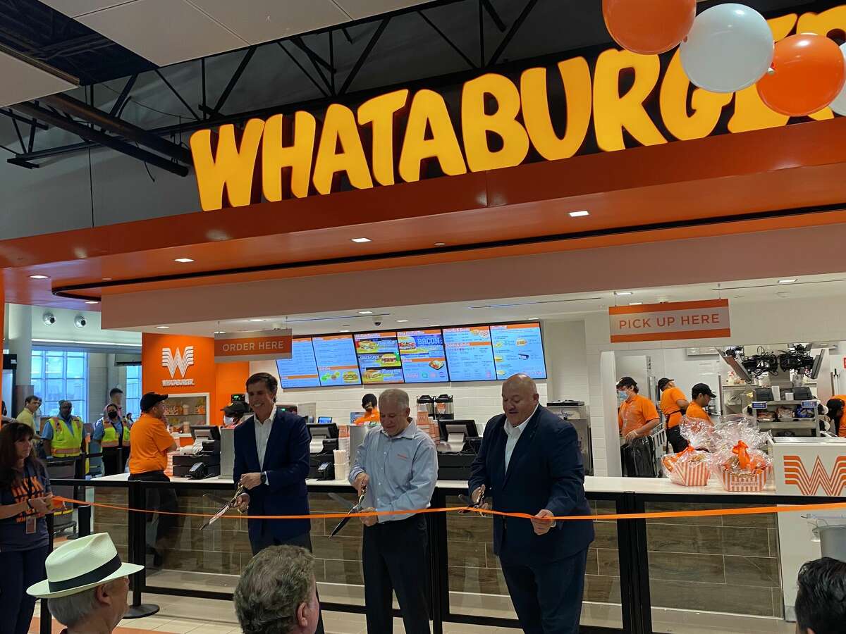 Whataburger finally opens location at San Antonio airport