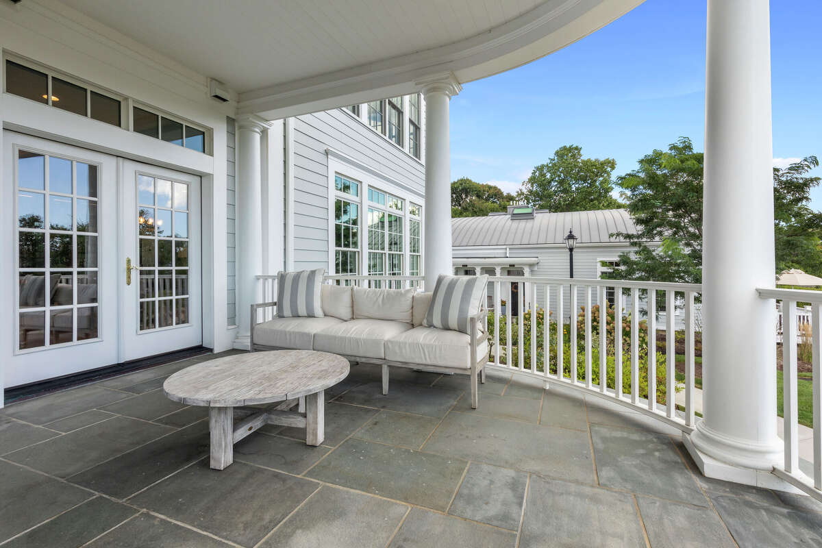 Guilford condo with Full Swing golf simulator listed for 3.5M